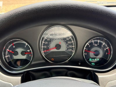 2013 Chrysler 200 4dr Sdn LX