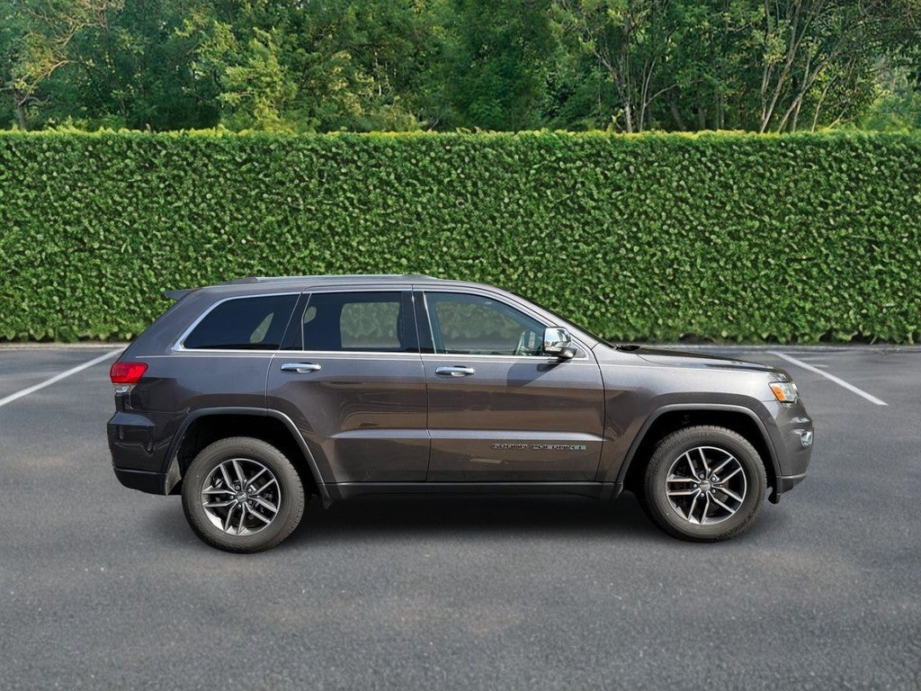 Used 2018 Jeep Grand Cherokee Limited with VIN 1C4RJFBG5JC319685 for sale in Ellisville, MO