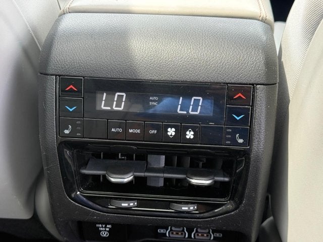 2022 Jeep Grand Cherokee L Overland 4x4