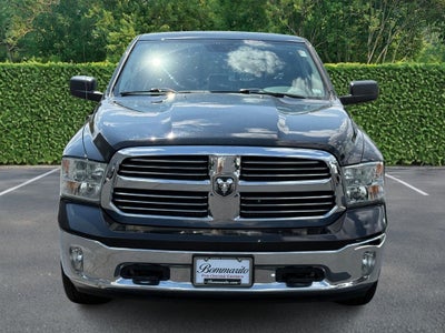 2015 RAM 1500 4WD Crew Cab 140.5" Big Horn