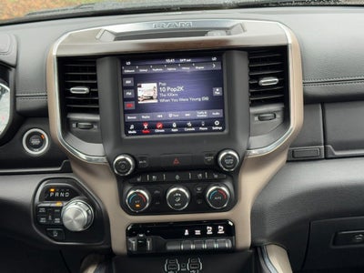 2021 RAM 1500 Laramie 4x4 Crew Cab 5'7" Box