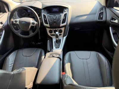 2014 Ford Focus 4dr Sdn SE