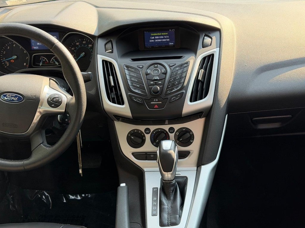 2014 Ford Focus 4dr Sdn SE