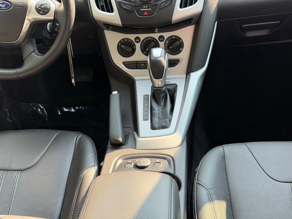 2014 Ford Focus 4dr Sdn SE