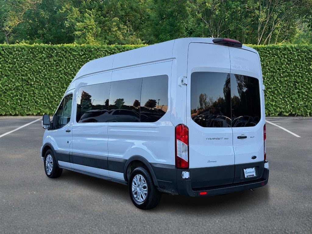 2025 Ford Transit Passenger Wagon T-350 148" High Roof XLT RWD