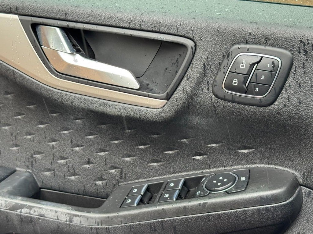 2020 Ford Escape SEL AWD