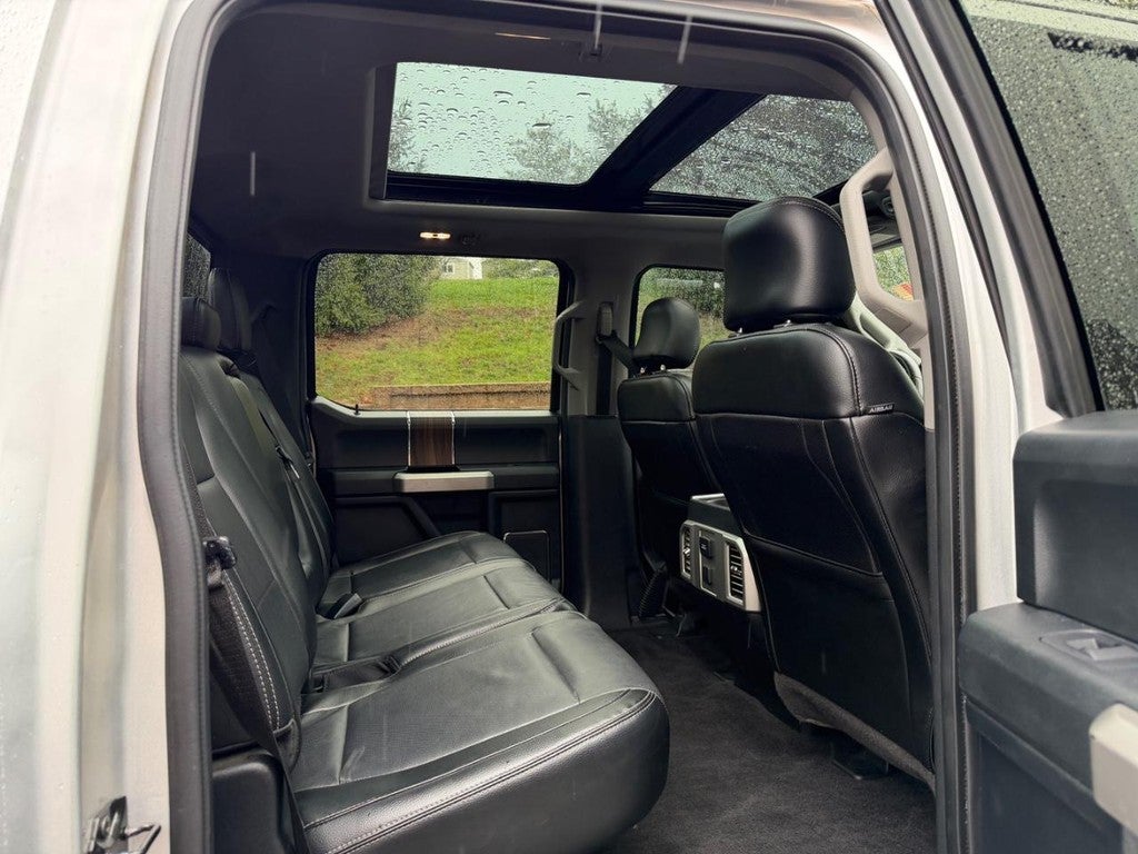 2015 Ford F-150 4WD SuperCrew 145" Lariat