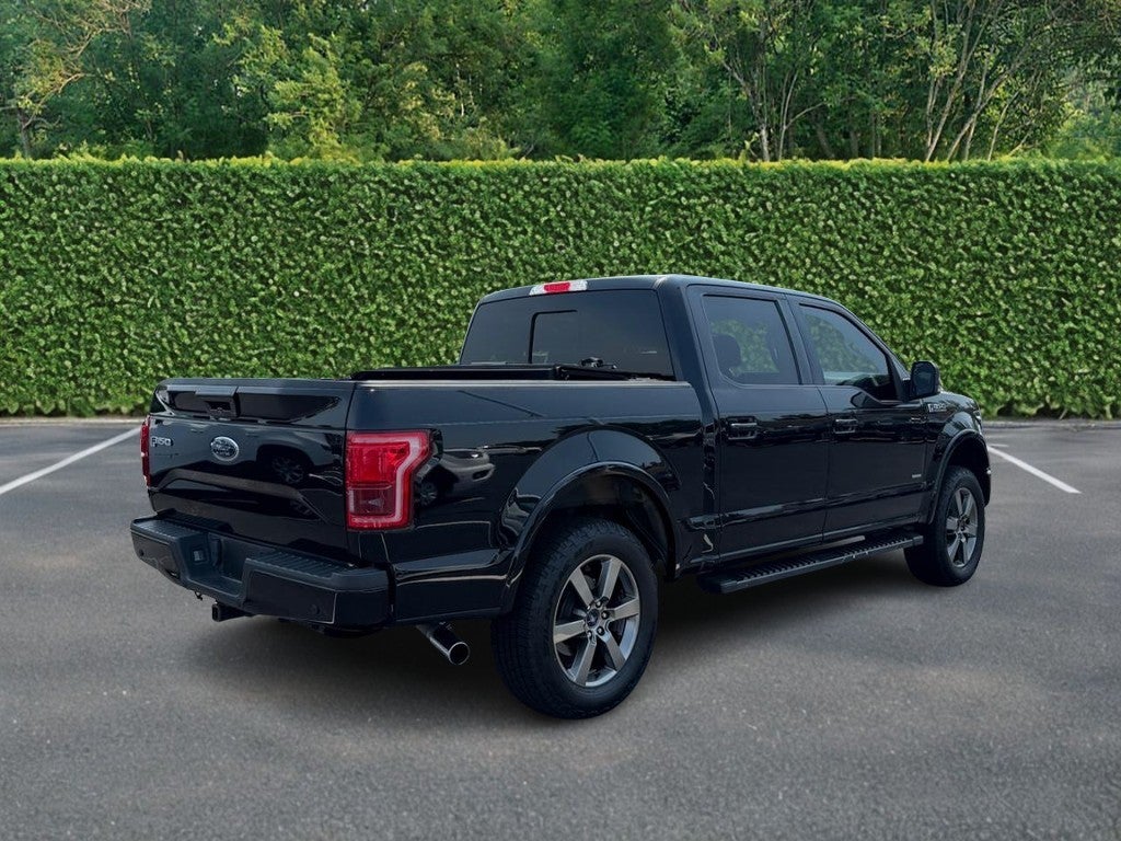 2016 Ford F-150 4WD SuperCrew 145" Lariat