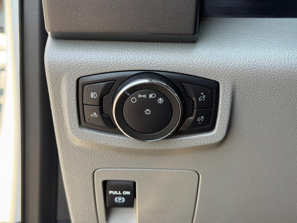 2017 Ford F-150 XLT 4WD SuperCrew 5.5' Box