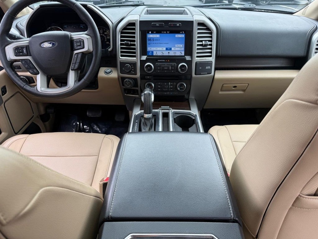 2016 Ford F-150 4WD SuperCrew 145" Lariat