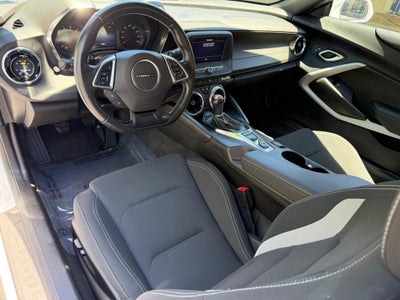2022 Chevrolet Camaro 2dr Cpe LT1