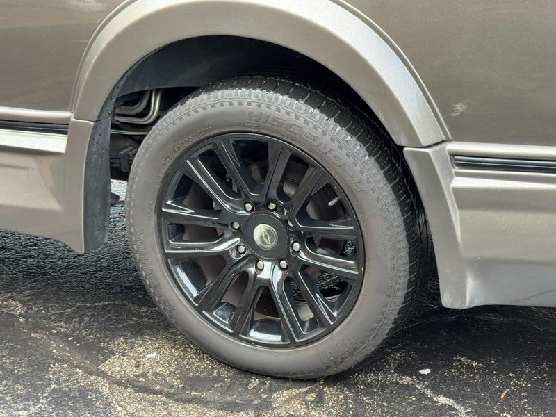 2021 Chevrolet Express Passenger RWD 3500 155" LS