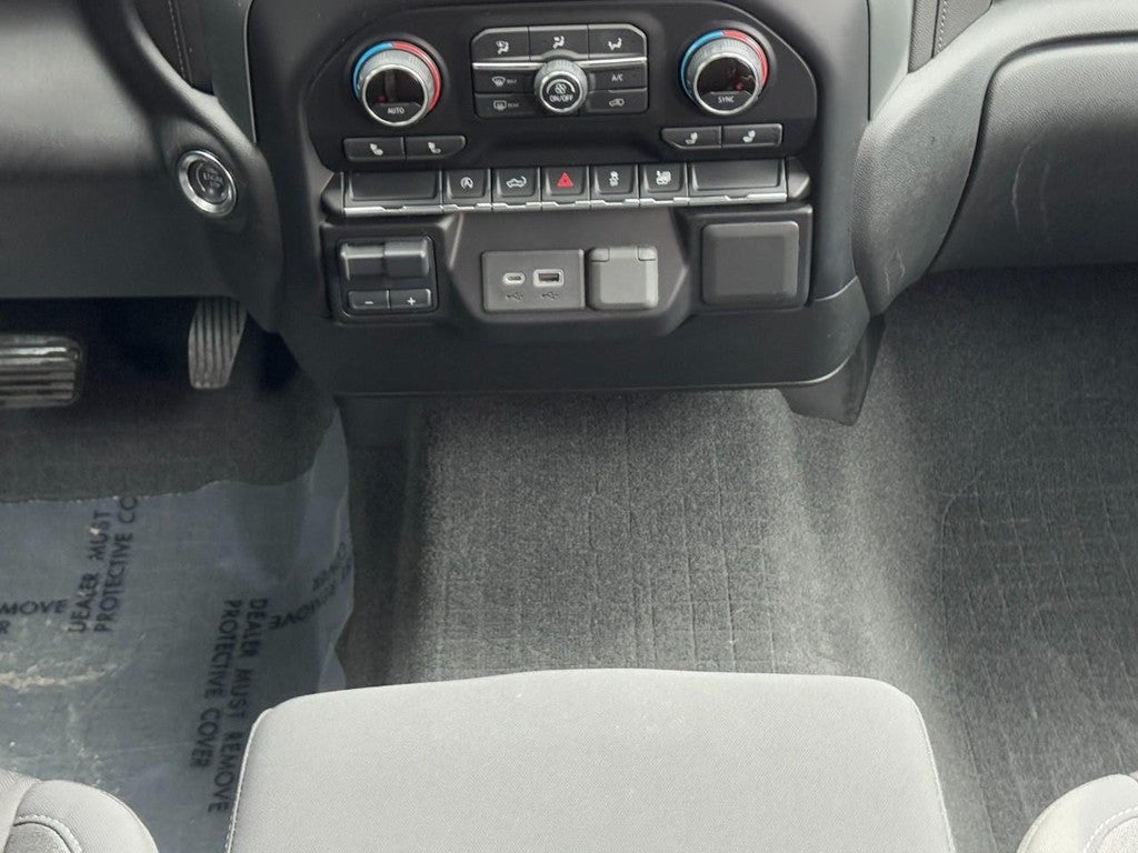 2020 Chevrolet Silverado 1500 4WD Crew Cab 147" RST