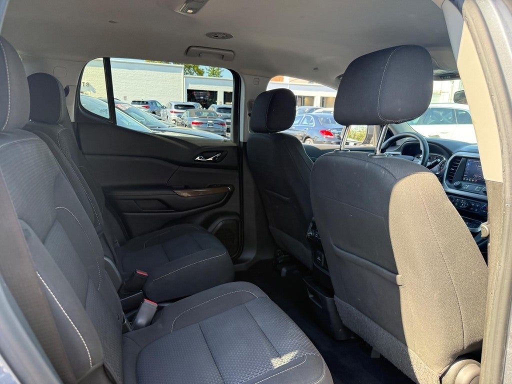 2022 GMC Acadia AWD 4dr SLE