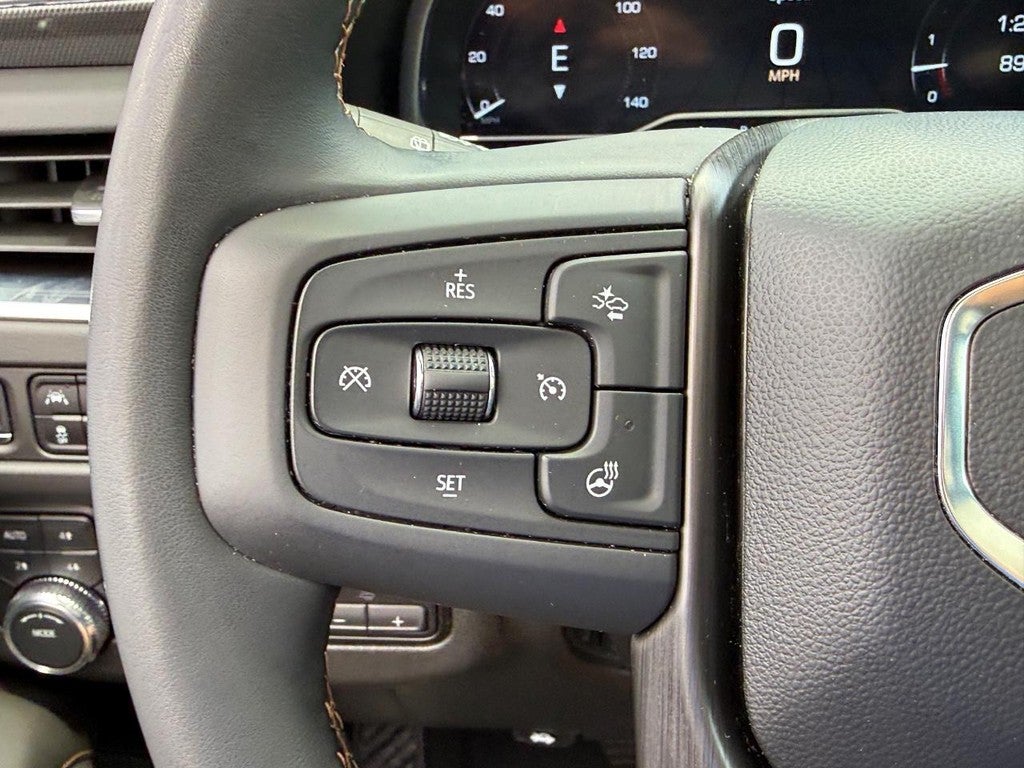 2024 GMC Yukon 4WD 4dr AT4