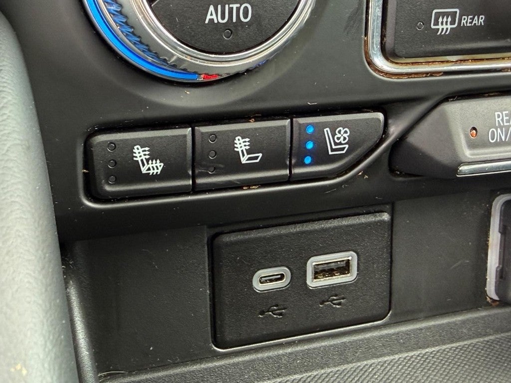 2024 GMC Yukon 4WD 4dr AT4