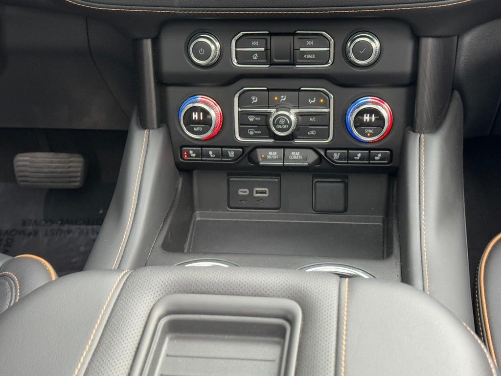 2024 GMC Yukon 4WD 4dr AT4