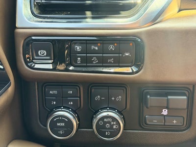 2025 GMC Yukon 4WD 4dr Denali Ultimate