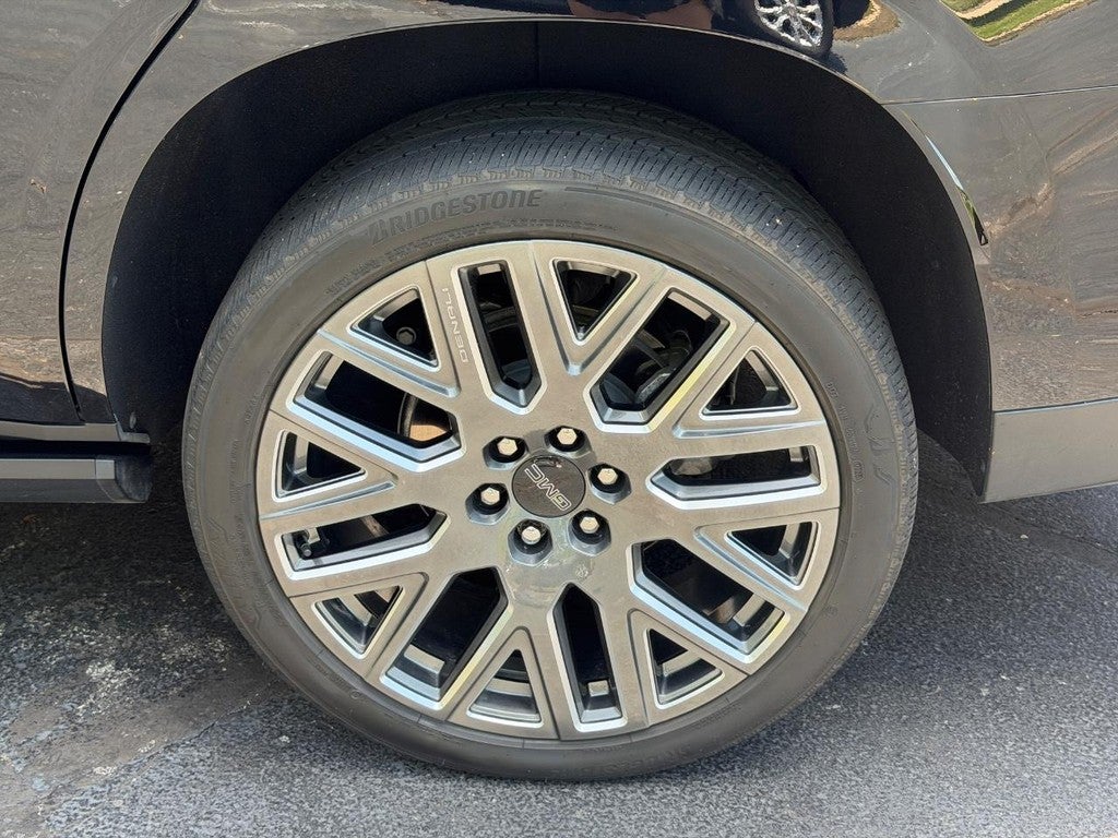 2025 GMC Yukon 4WD 4dr Denali Ultimate