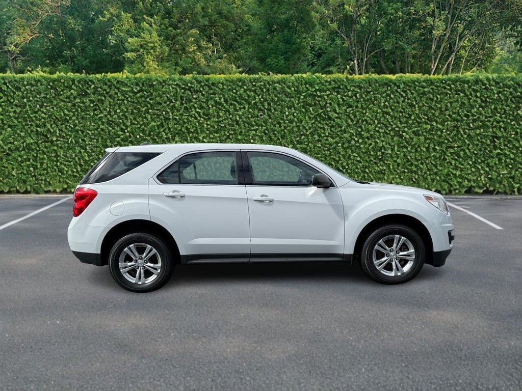 Used 2015 Chevrolet Equinox LS with VIN 1GNALAEK1FZ131042 for sale in Ellisville, MO