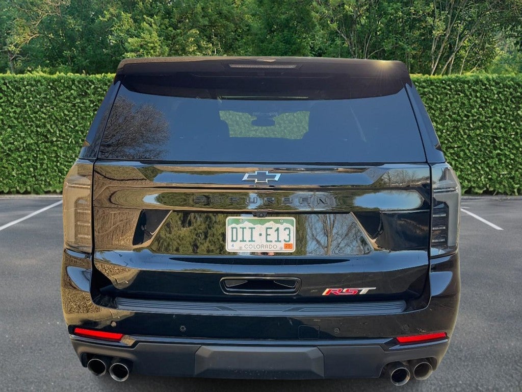 2025 Chevrolet Suburban 4WD 4dr RST