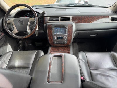 2013 GMC Sierra 2500HD 4WD Crew Cab 153.7" Denali