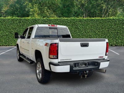 2013 GMC Sierra 2500HD 4WD Crew Cab 153.7" Denali