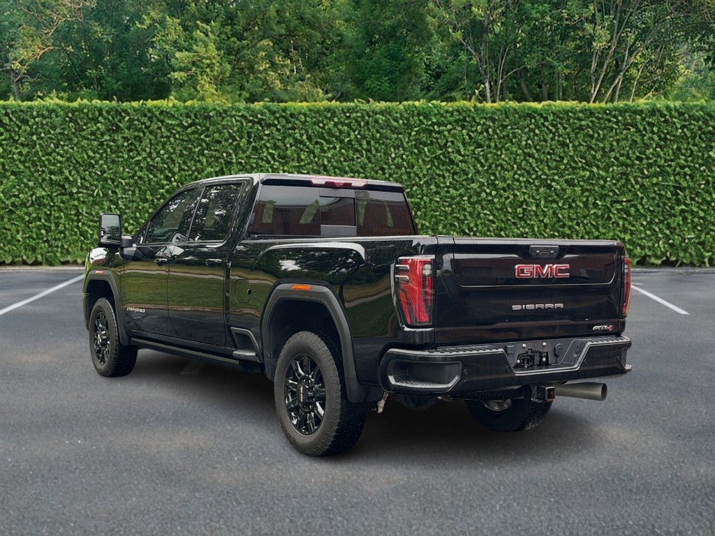 2024 GMC Sierra 2500HD 4WD Crew Cab 159" AT4