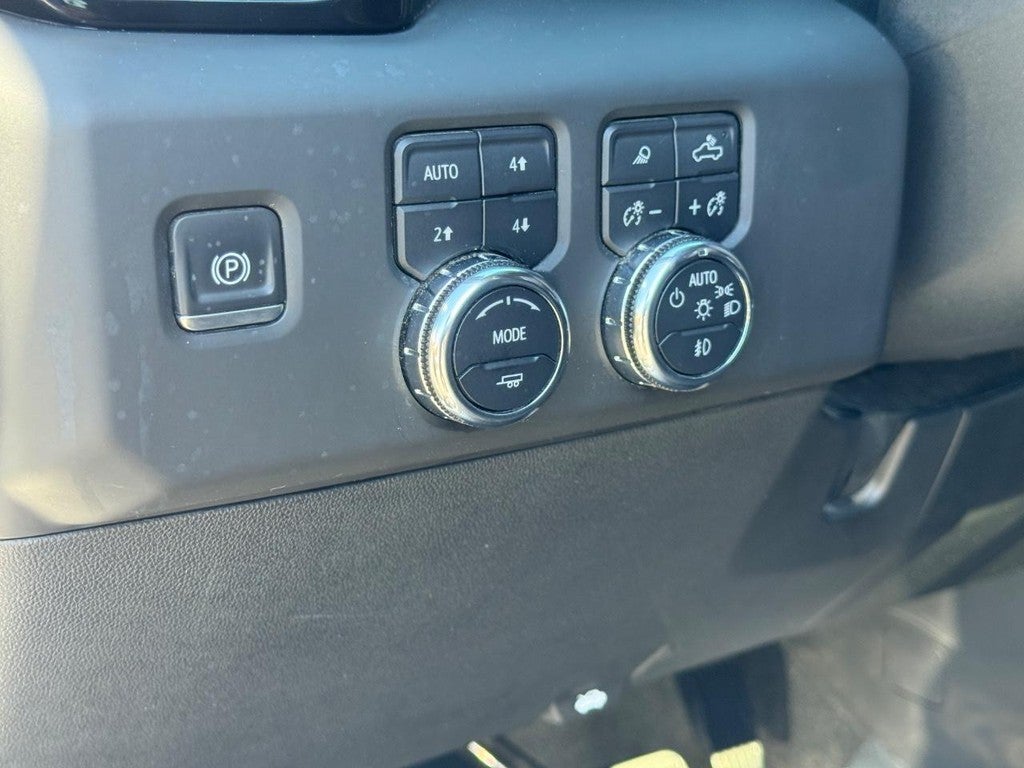 2024 GMC Sierra 2500HD 4WD Crew Cab 159" Denali