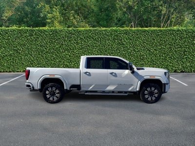 2024 GMC Sierra 2500HD 4WD Crew Cab 159" Denali