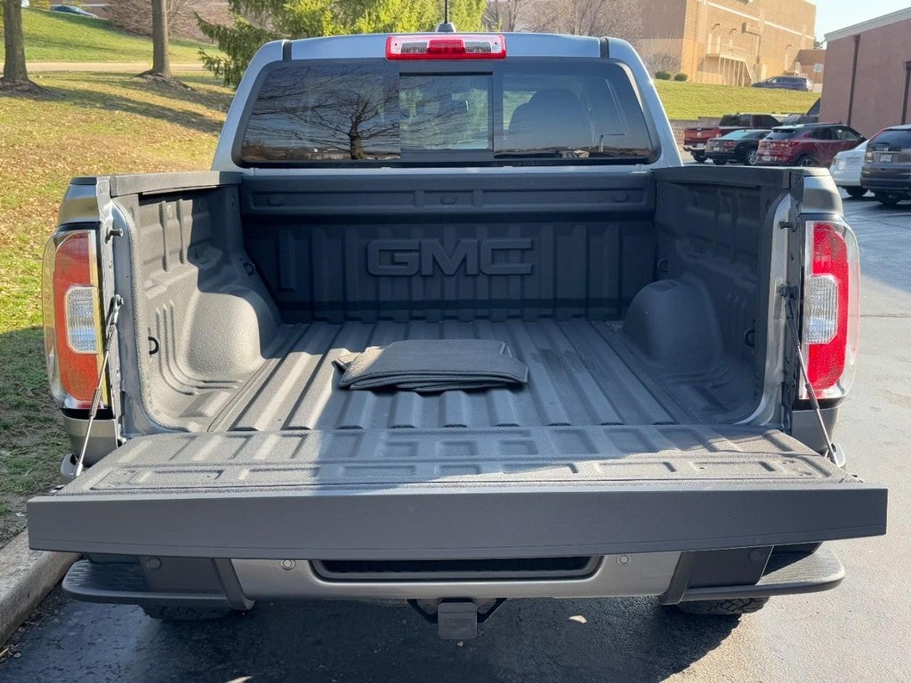 2021 GMC Canyon 4WD Crew Cab 128" AT4 w/Leather