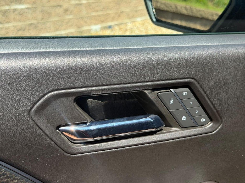 2023 GMC Canyon 4WD Crew Cab AT4