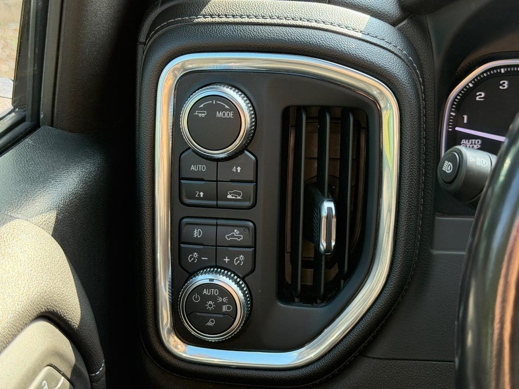 2021 GMC Sierra 1500 4WD Crew Cab 147" SLT
