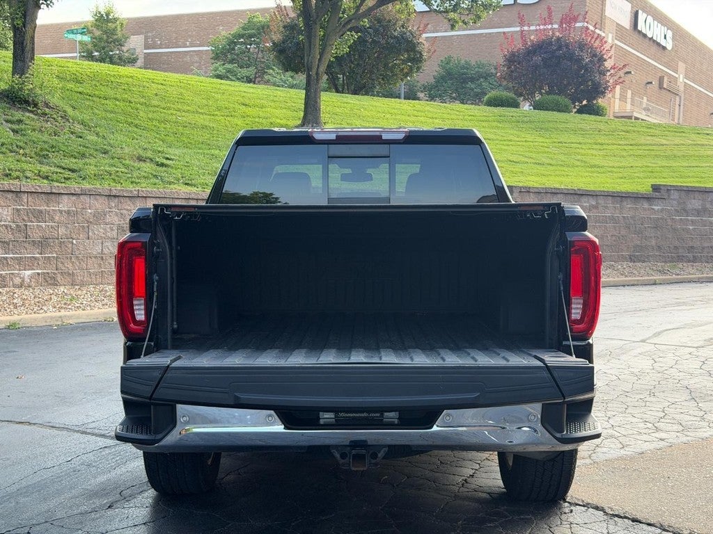 2021 GMC Sierra 1500 4WD Crew Cab 147" SLT