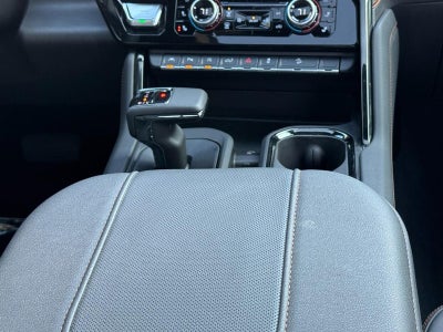 2025 GMC Sierra 1500 4WD Crew Cab 147" AT4