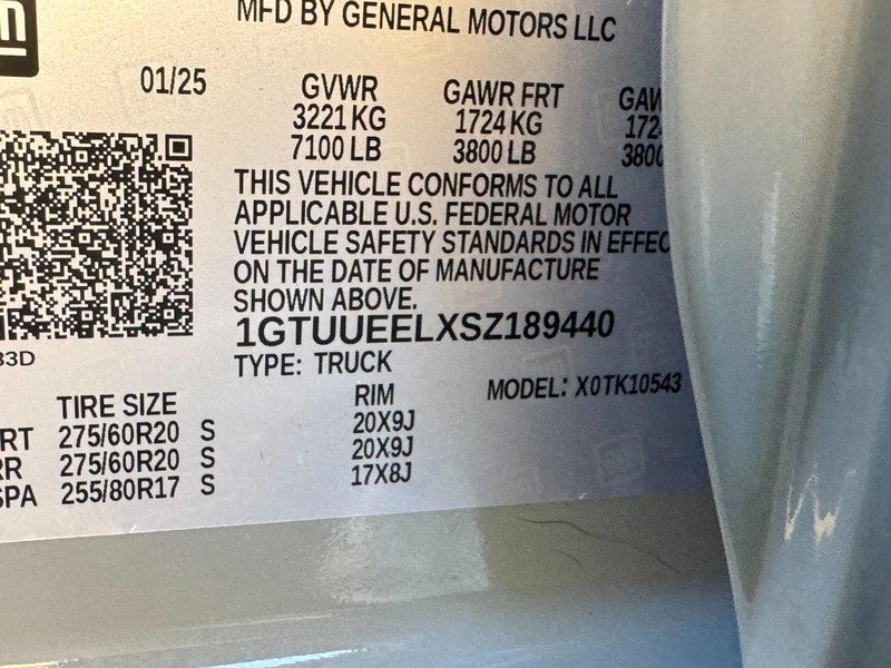 2025 GMC Sierra 1500 4WD Crew Cab 147" AT4