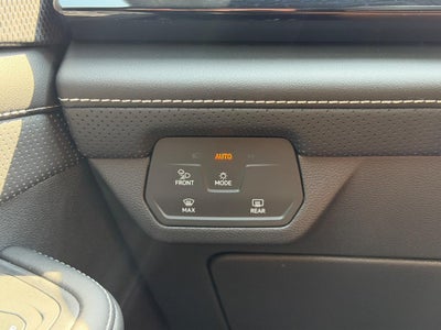 2024 Volkswagen Atlas Cross Sport 2.0T SEL Premium R-Line 4MOTION