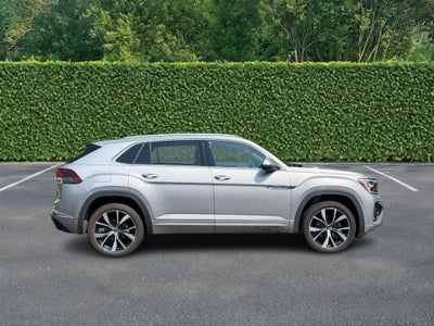 2024 Volkswagen Atlas Cross Sport 2.0T SEL Premium R-Line 4MOTION