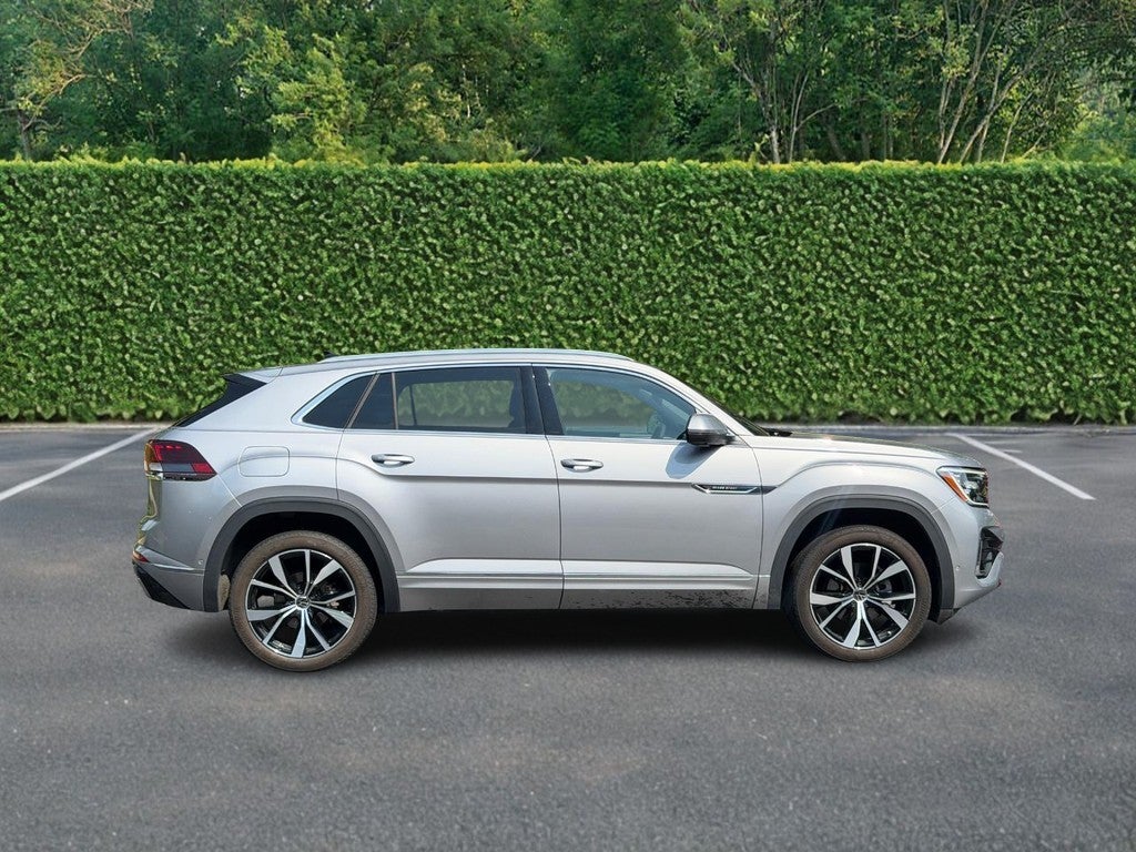 2024 Volkswagen Atlas Cross Sport 2.0T SEL Premium R-Line 4MOTION