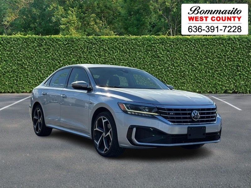 2020 Volkswagen Passat 2.0T R-Line Auto