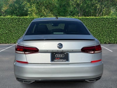 2020 Volkswagen Passat 2.0T R-Line Auto
