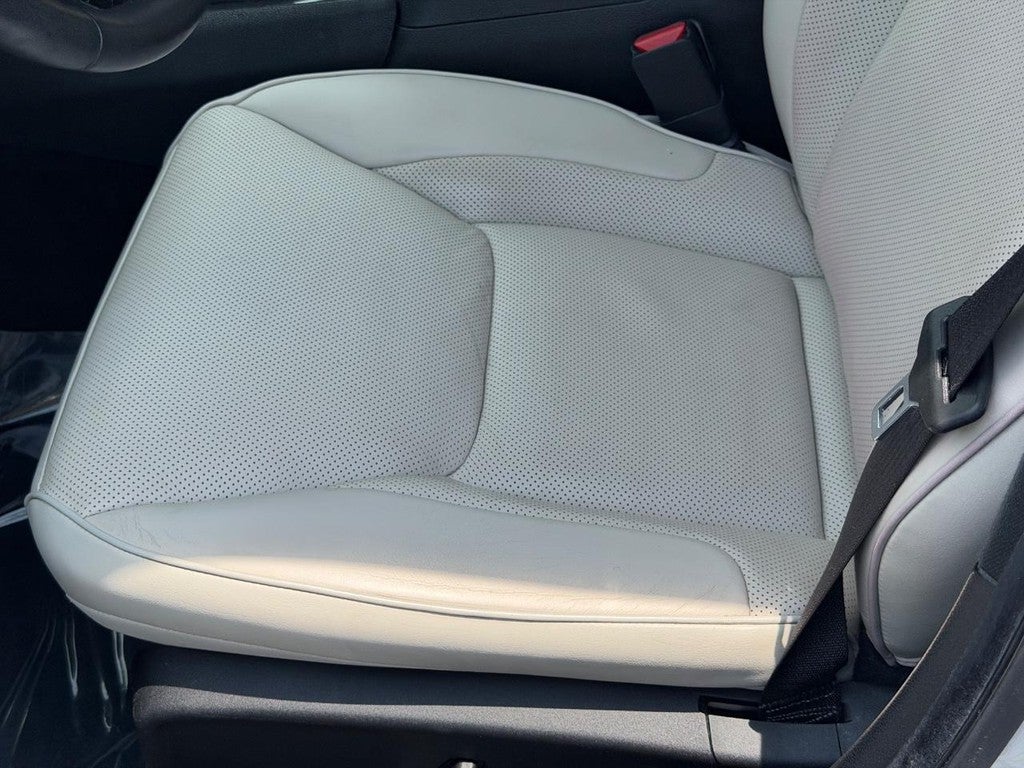 2021 Chrysler 300 Touring L RWD