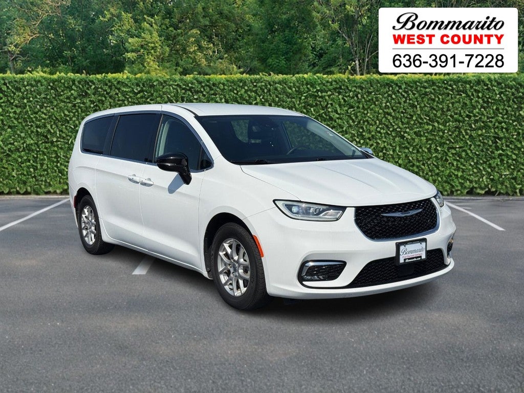 2024 Chrysler Pacifica