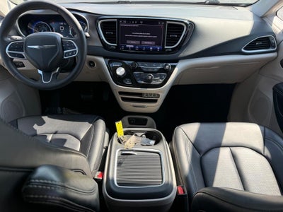 2024 Chrysler Pacifica Touring L FWD
