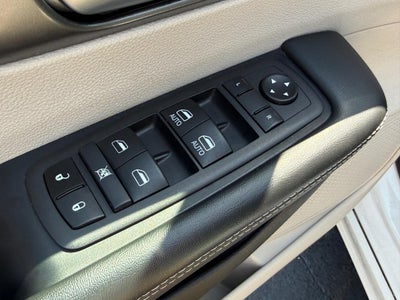 2024 Chrysler Pacifica Touring L FWD