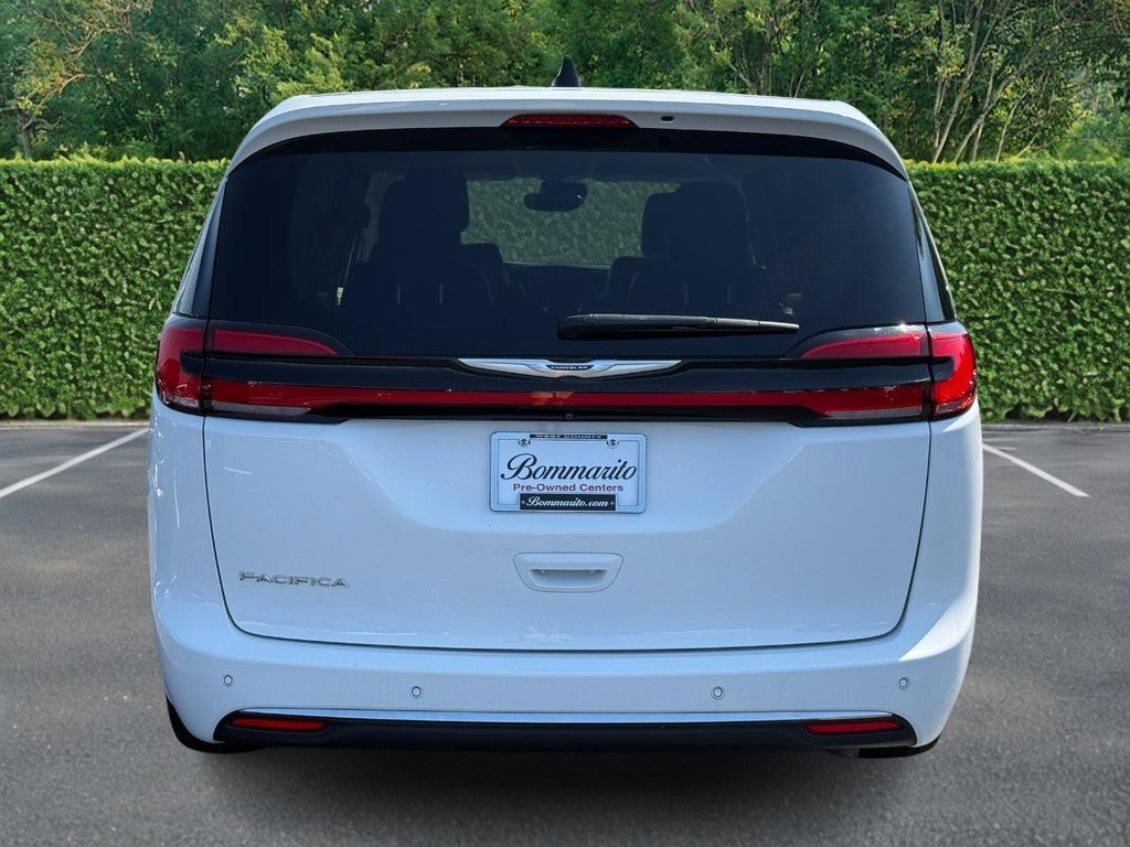 2024 Chrysler Pacifica Touring L FWD