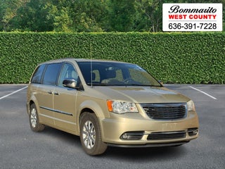 2012 Chrysler Town &amp; Country 4dr Wgn Touring-L
