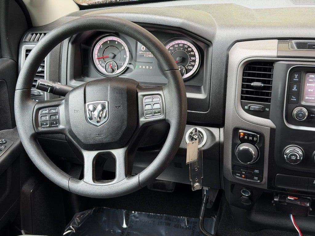2021 RAM 1500 Classic Tradesman 4x4 Crew Cab 5'7" Box