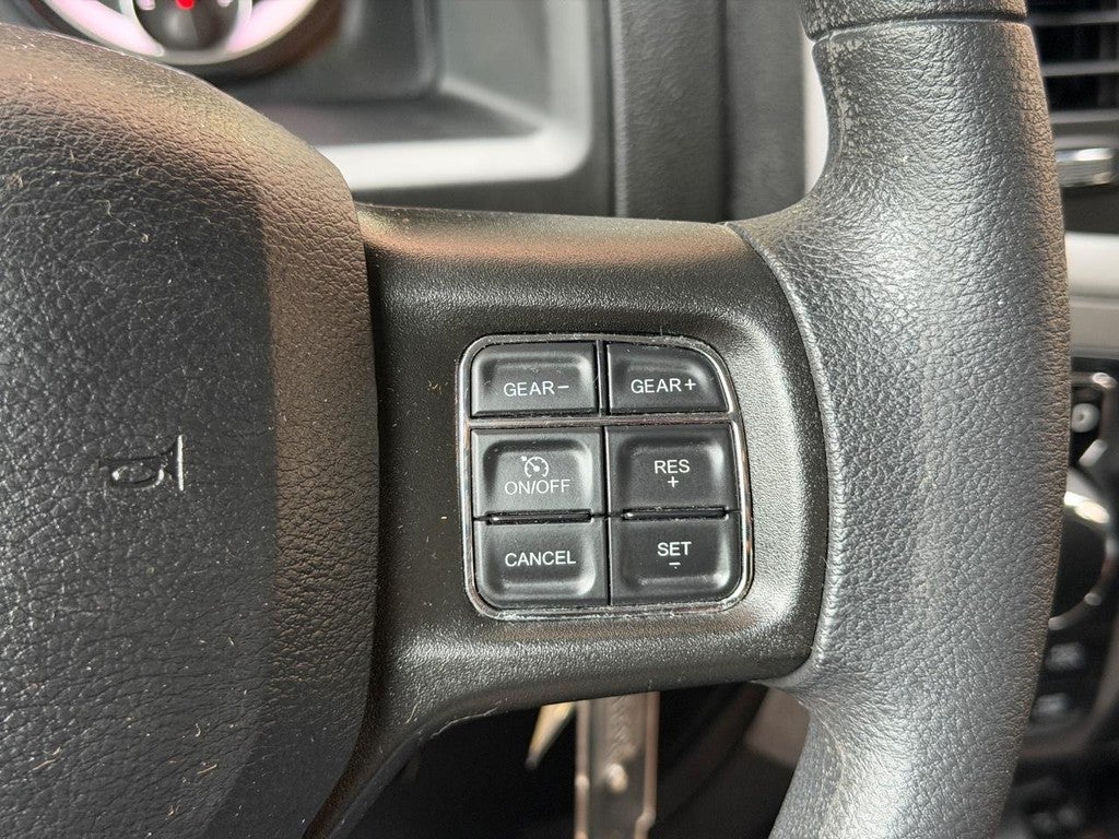 2021 RAM 1500 Classic Tradesman 4x4 Crew Cab 5'7" Box