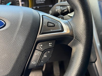 2017 Ford Fusion SE FWD